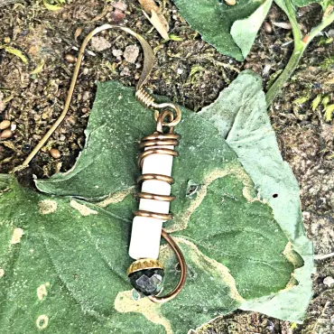 Boucles Érudites : les boucles d'oreille (un poil) steam punk