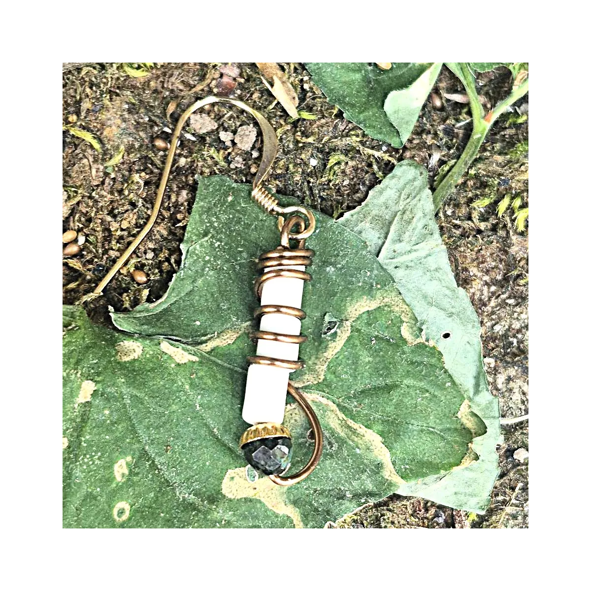 Boucles Érudites : les boucles d'oreille (un poil) steam punk